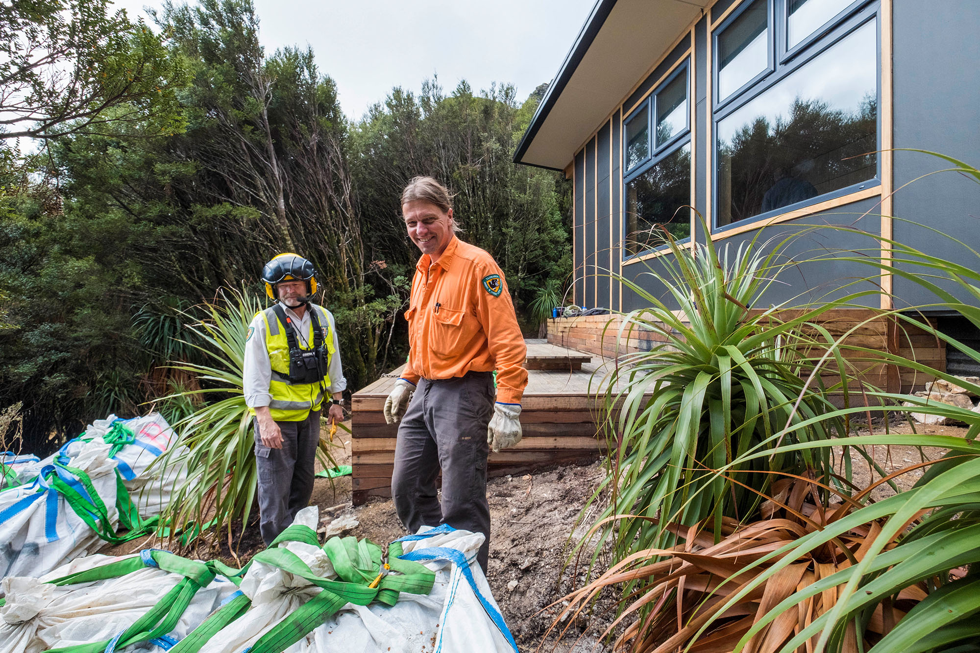 Parks staff members working on the new Tahune hut